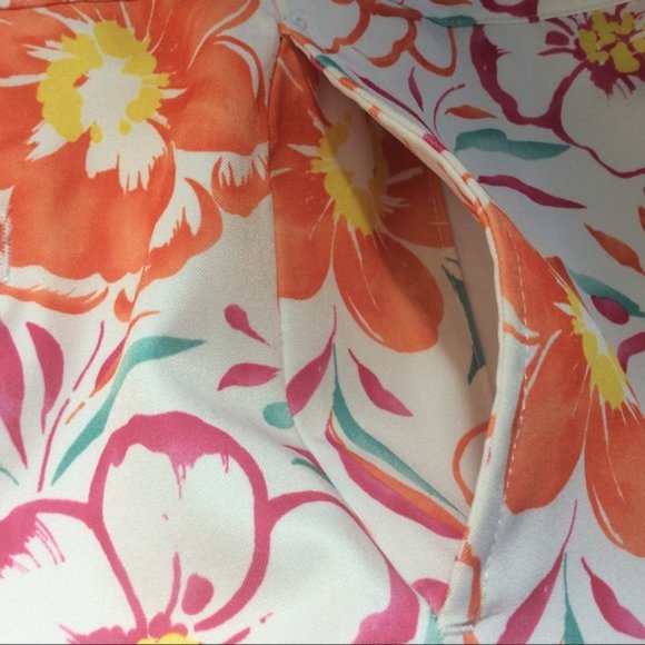 Greg Norman Women's Floral Golf Skort Size 8 - Picture 5 of 6